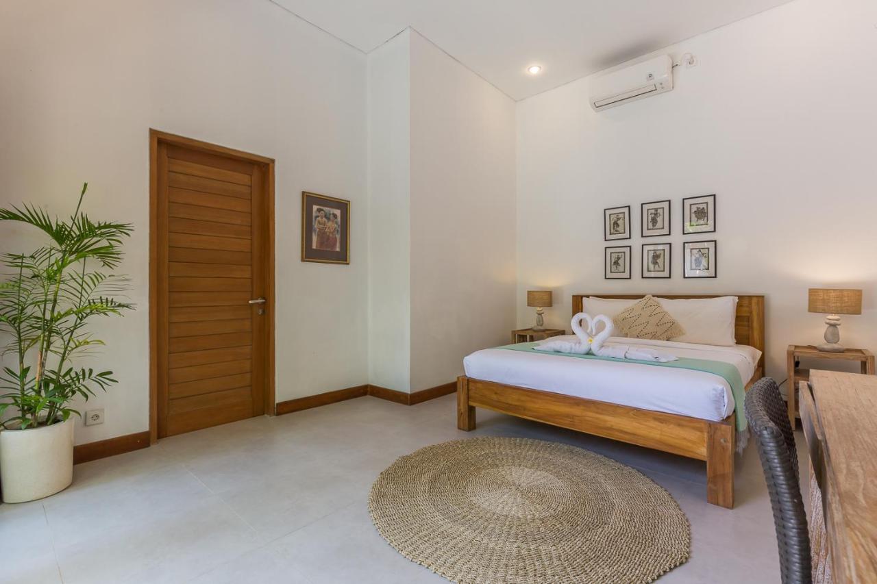 Pulesari 2 Bedrooms Seminyak Exterior foto