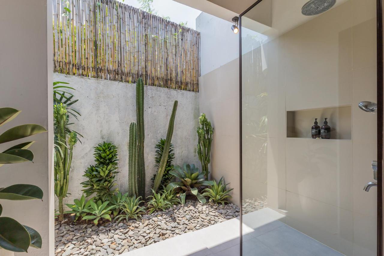 Pulesari 2 Bedrooms Seminyak Exterior foto